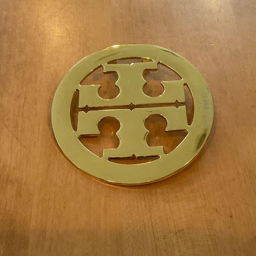 Tory Burch gold tone 3 3/4” belt buckle